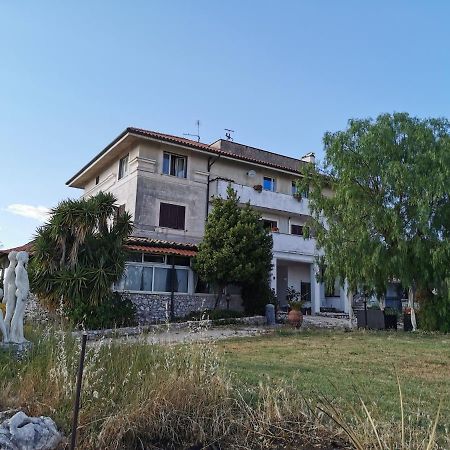 Villa Dei Romani - Country House Guidonia Montecelio Exterior photo